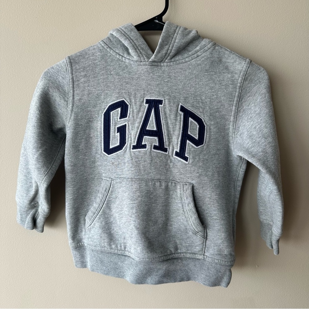 GAP Kids Gray Hoodie Size XS 4-5 years old